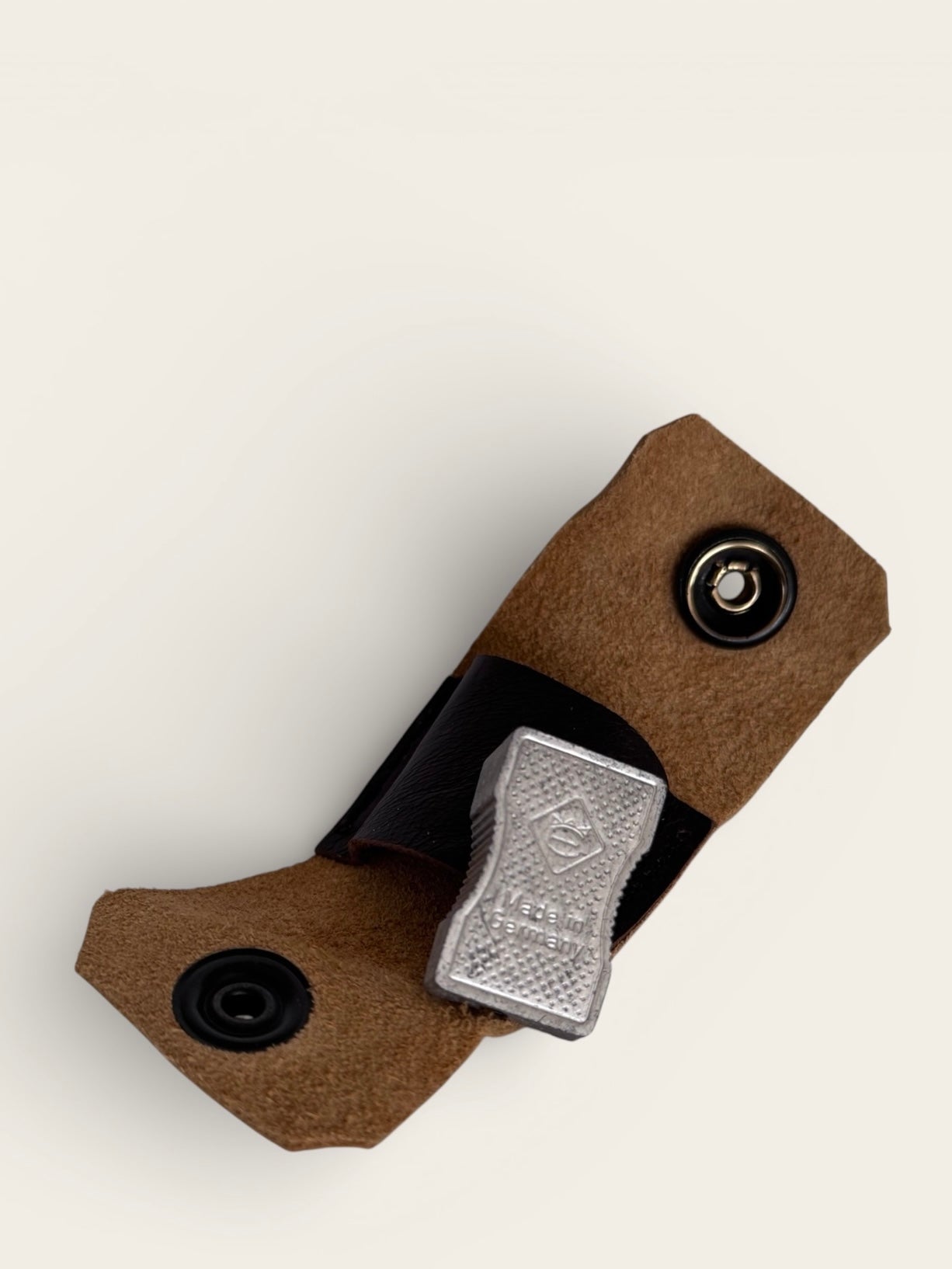 The Studio Kit - Brown Leather (Brown tone button)